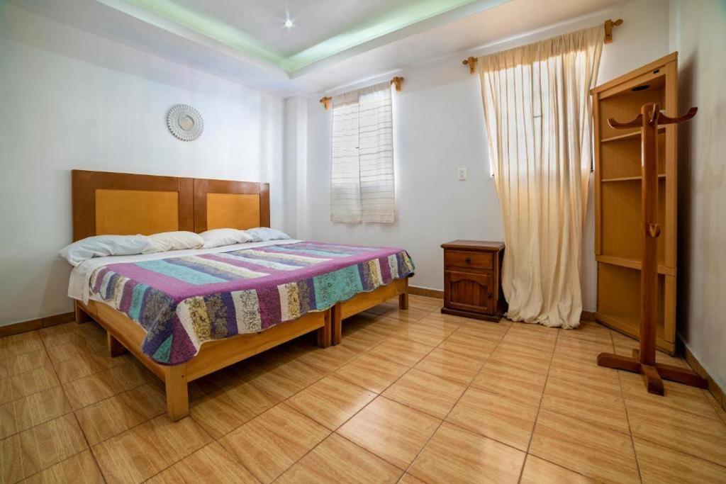 Hostal Casa Pajaritos 塔斯科·德·阿拉尔孔 外观 照片