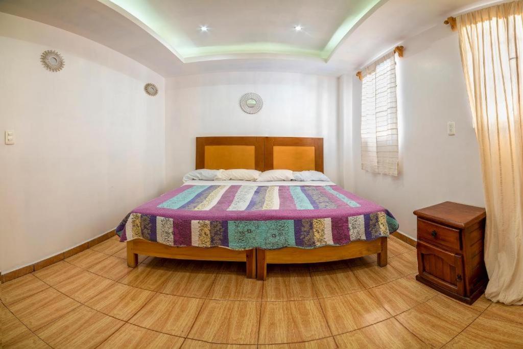 Hostal Casa Pajaritos 塔斯科·德·阿拉尔孔 外观 照片